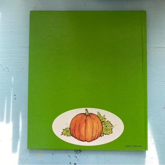 The Legend of Sleepy Hollow Book - Picture 8 of 8